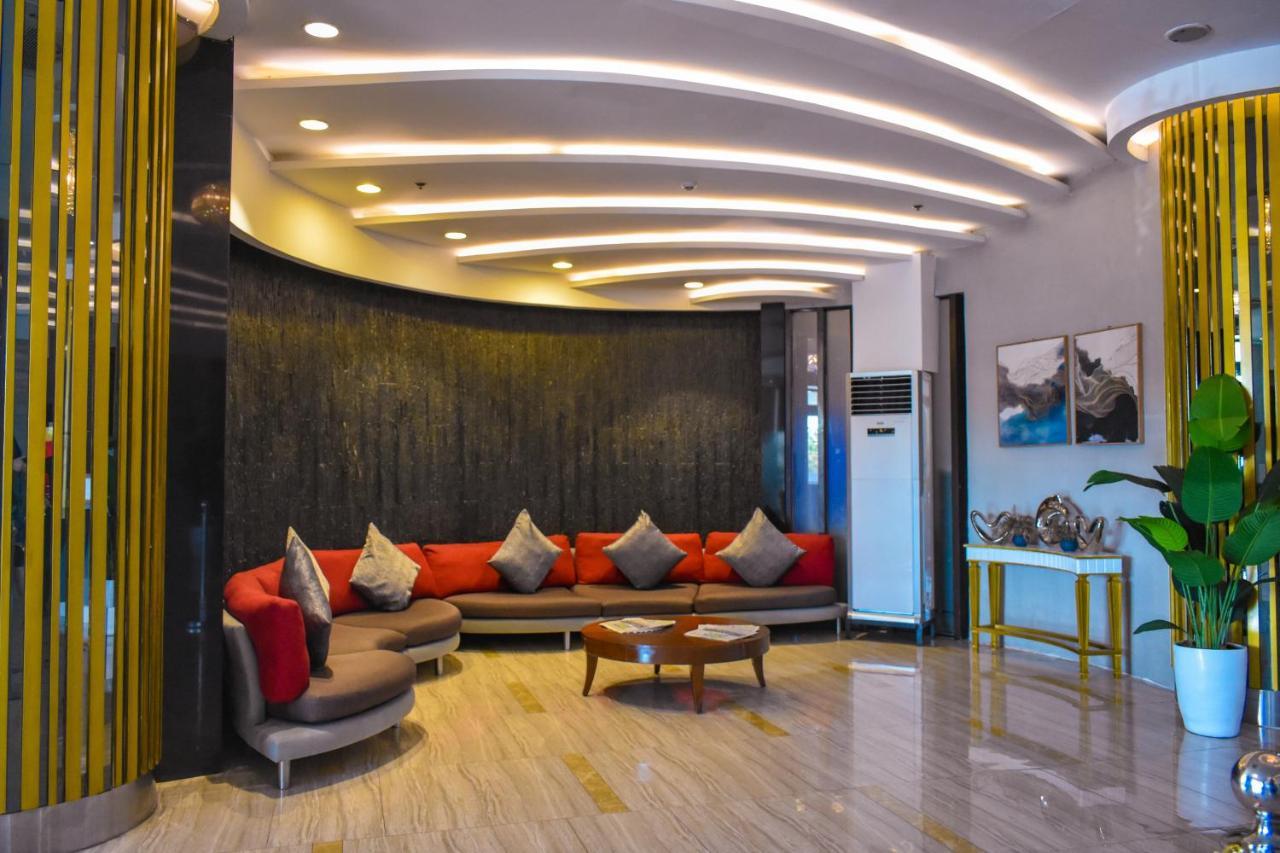 Mg Grand Hotel Olongapo Extérieur photo