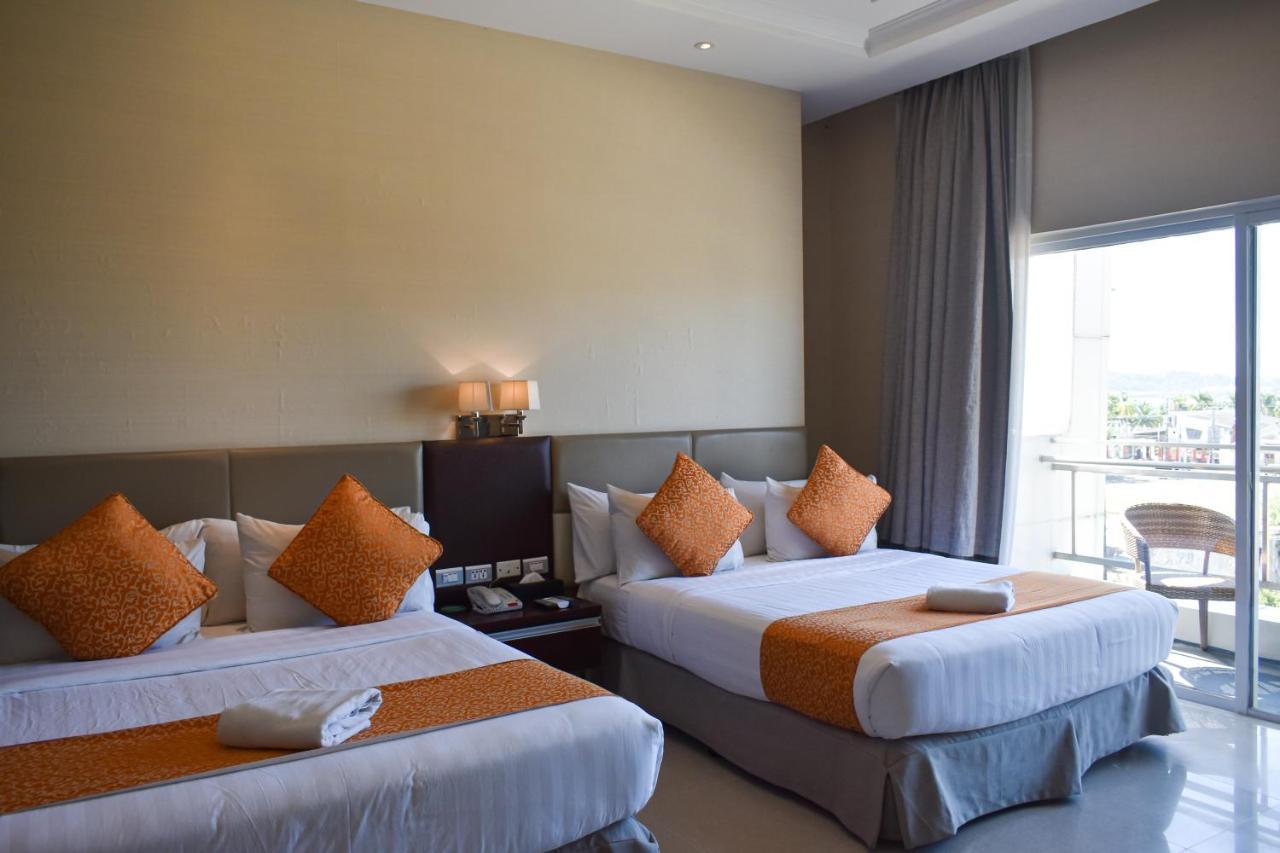 Mg Grand Hotel Olongapo Extérieur photo