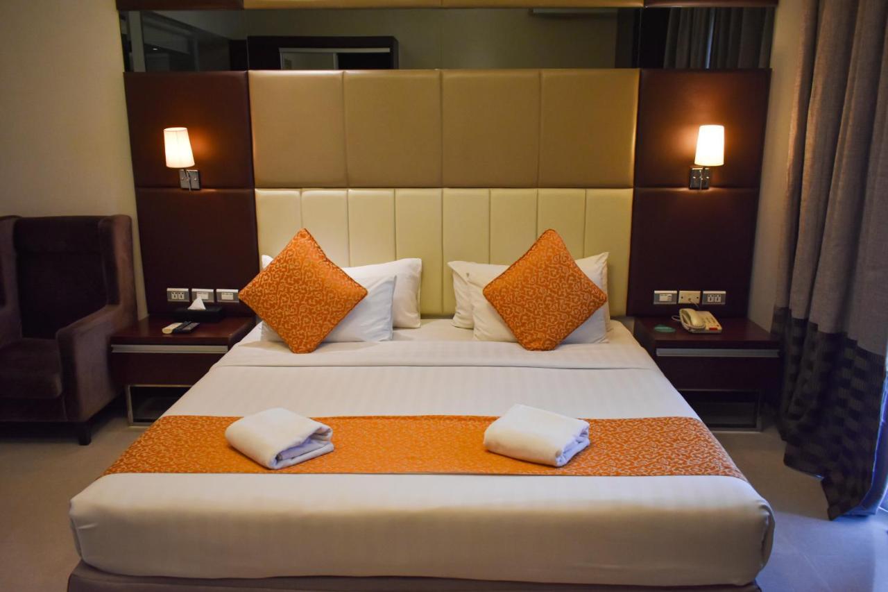 Mg Grand Hotel Olongapo Extérieur photo