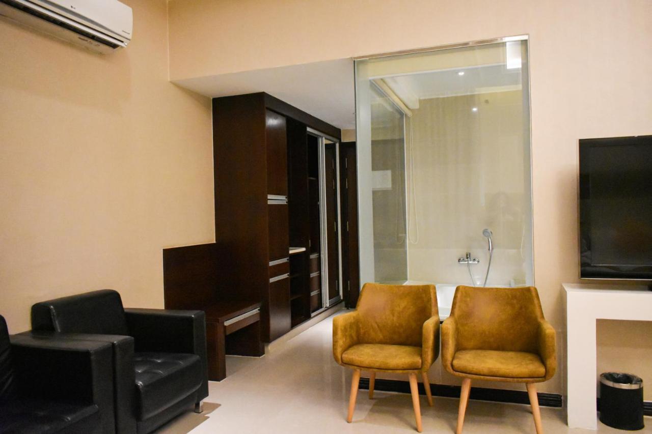Mg Grand Hotel Olongapo Extérieur photo
