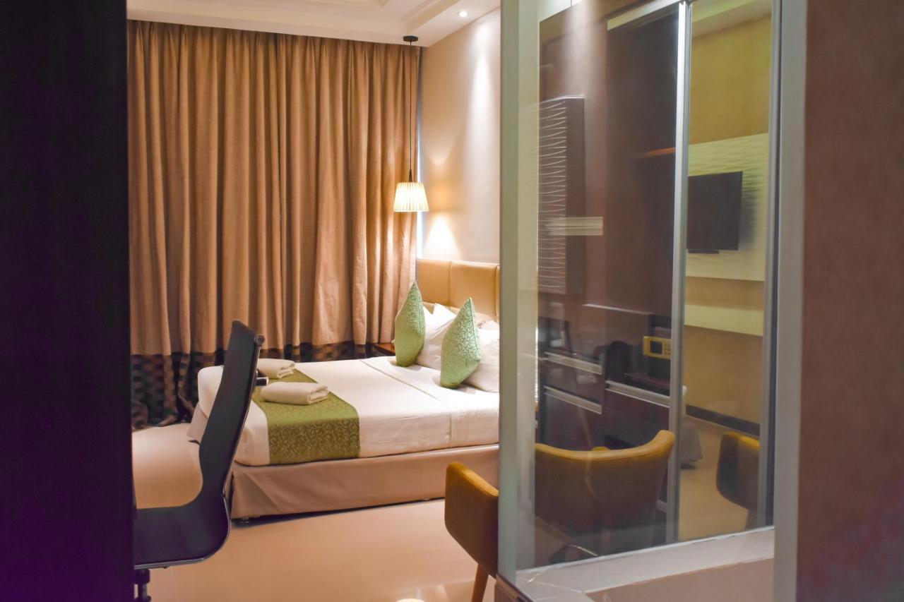 Mg Grand Hotel Olongapo Extérieur photo