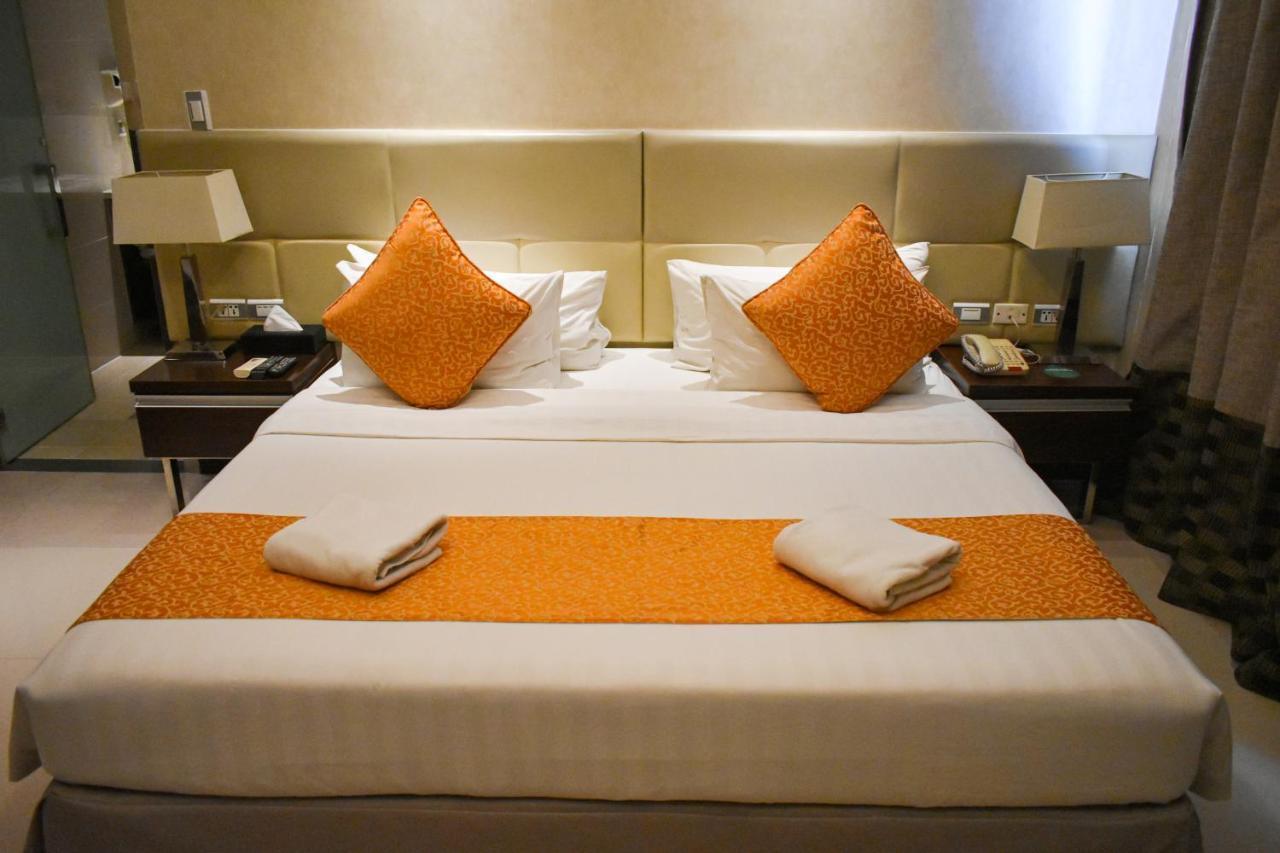 Mg Grand Hotel Olongapo Extérieur photo