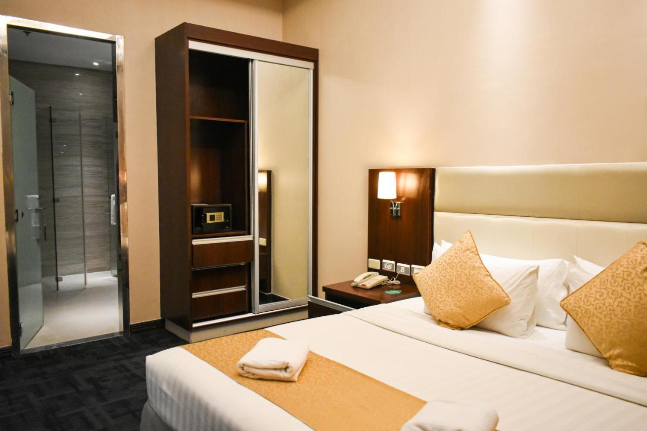 Mg Grand Hotel Olongapo Extérieur photo