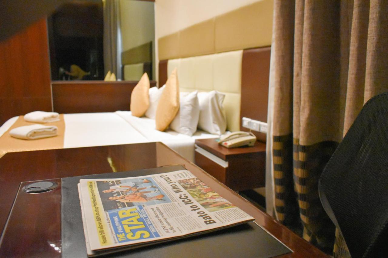 Mg Grand Hotel Olongapo Extérieur photo
